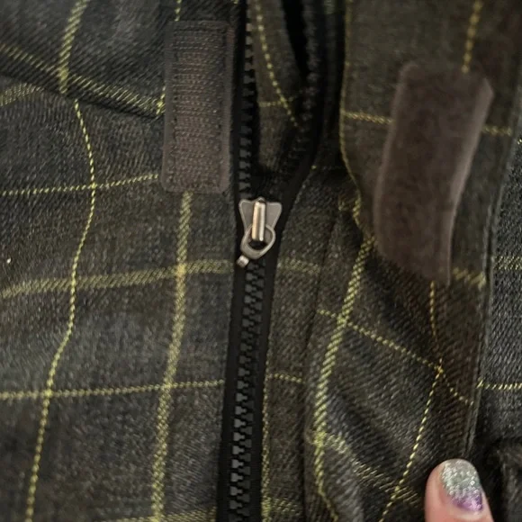 Lamar ski/snowboard jacket size women’s medium, pockets galore - Picture 5 of 5